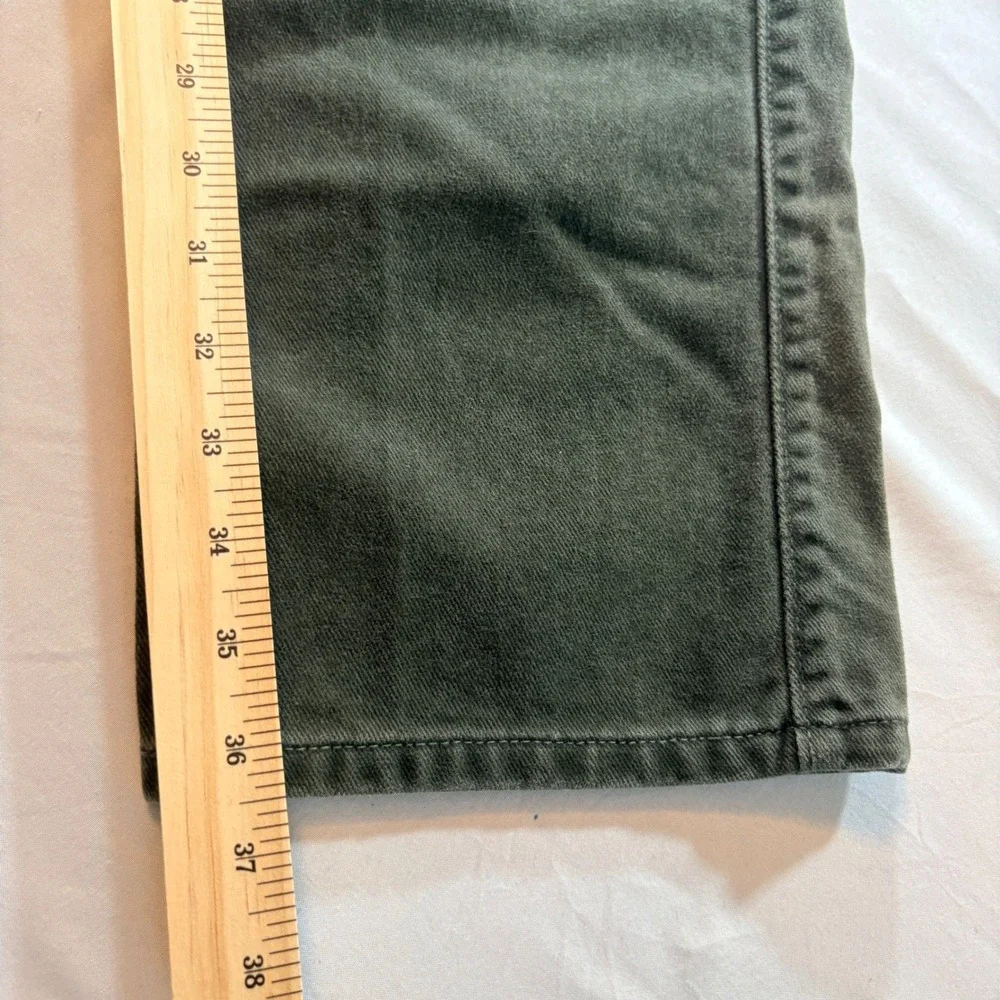 Levi's 540 Relaxed Fit Jeans Mens 38x36 Olive Green Cotton Made in USA Vintage